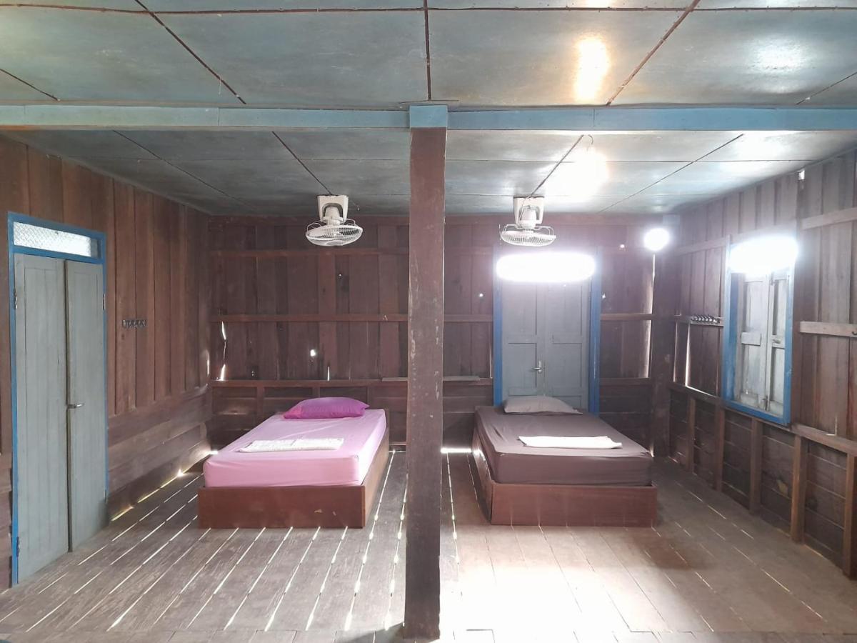 Ta'S Dorm Dondet Hostel Ban Dondét Exterior foto